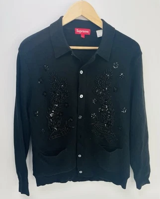 Cárdigan con apliques de cuentas Supreme para mujer talla pequeña Foto 1 de 4