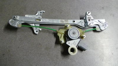 2023 TOYOTA COROLLA 5DR ESTATE MK12 (CH1) ПАССАЖИРСКИЙ ДВИГАТЕЛЬ ЗАДНЕГО СТЕКЛА И РЕГИСТР - Изображение 1 из 4