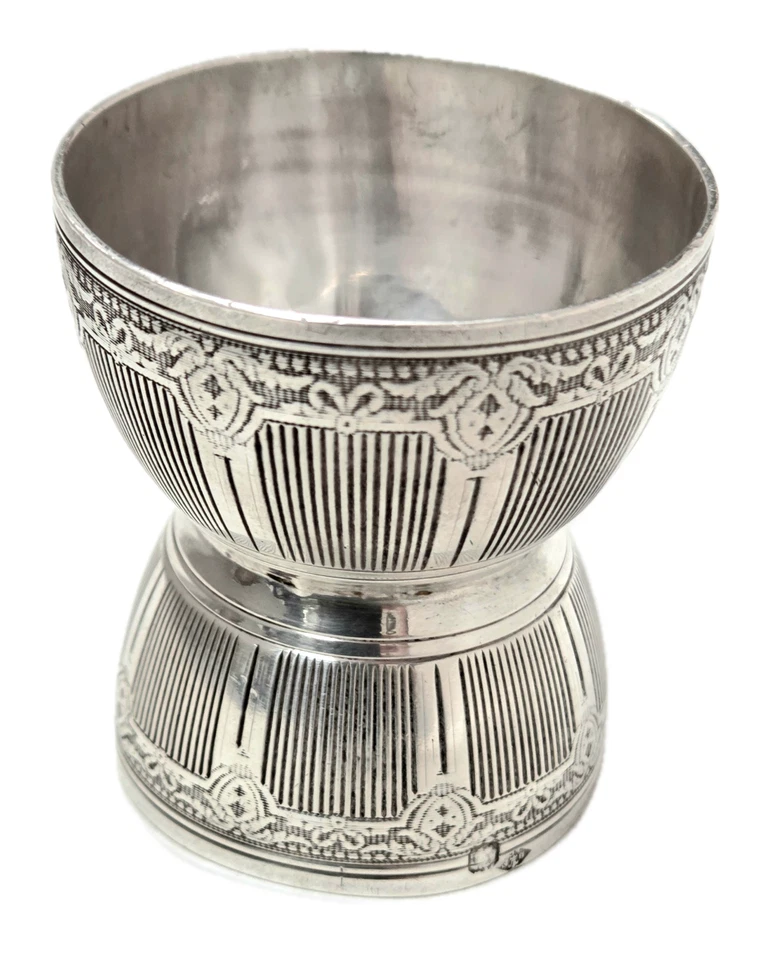 Antiguo vaso de huevo doble torneado con motor francés de plata esterlina BF&Cie Foto 1 de 4