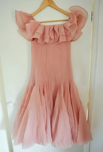 Vestido Formal Fabulour MISS ROSIER Salmón Crepé. Talla 16. PVP £140 - Imagen 1 de 6
