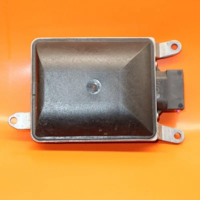 AUDI A5 BLIND SPOT RADAR LANE CHANGE A4 Q5 2013 2014 2015 2016 8T0907568B OEM - Image 1 of 4