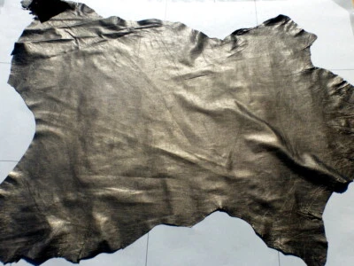 Piel de Cordero Piel Arco Iris Brillo Perlado Negro Ultra Fino Textura Granulada Foto 1 de 4