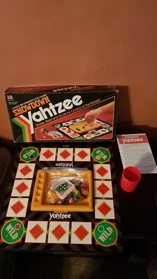Vintage Showdown Yahtzee Dice Board Game 1991 ~ Milton Bradley - Image 1 of 4