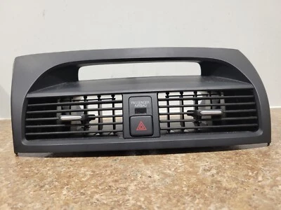 Acura TL 2005 salpicaduras de tablero central/interruptor de peligro Foto 1 de 4