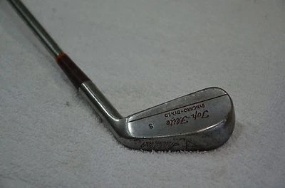 A Vintage Spalding Top Flite Synchro Dyned 4 iron golf club - Image 1 of 4