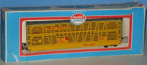 Model Power HO 50' Stock Car, Union Pacific, #47729 - Picture 1 of 2