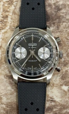 Cronógrafo Vulcain años 70 negro/plateado Foto 1 de 4