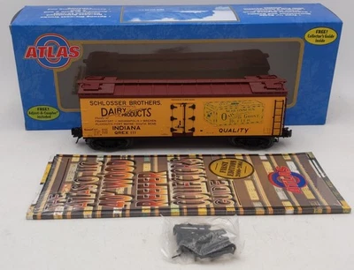 ATLAS 8154-2 O Oak Grove Butter Wood Reefer Car [3-Rail] LN/Box - Image 1 of 4