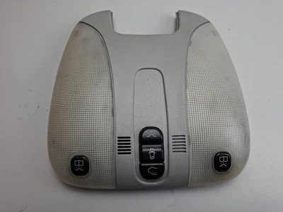 Iluminación interior MERCEDES-BENZ S W220 A2208200101 33038166 Foto 1 de 4