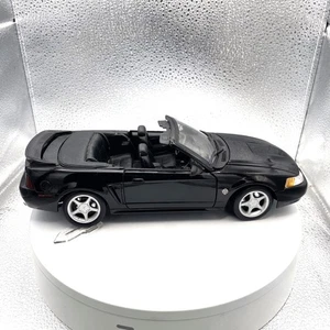 Maisto Mustang GT Black Convertible Die Cast, Scale: 1/18 - Bild 1 von 8