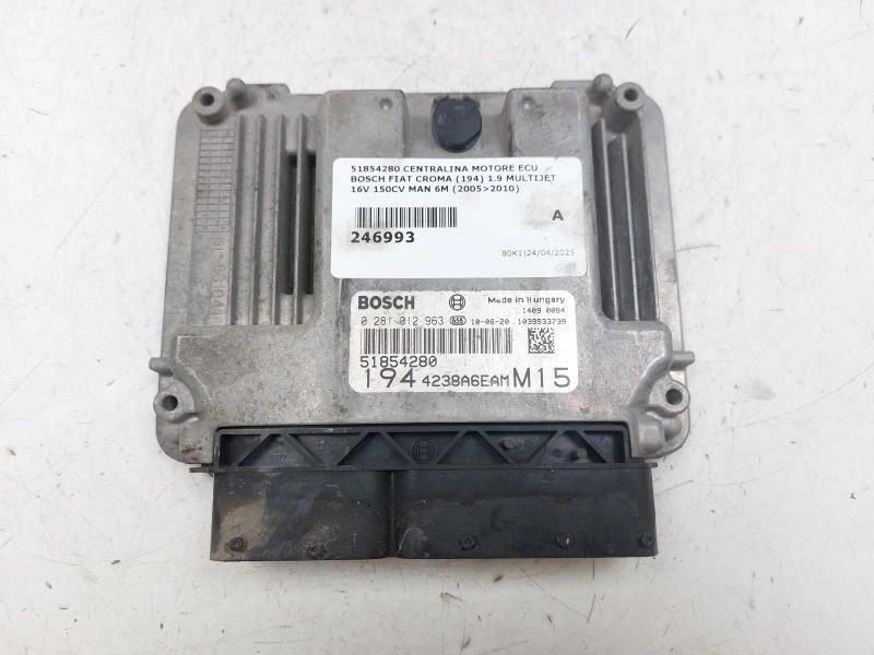51854280 CENTRALINA MOTORE ECU BOSCH FIAT CROMA (194) 1.9 MULTIJET 16V 150CV MAN - Immagine 1 di 4