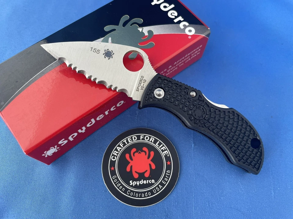 Spyderco Manbug Lockback ZDP189 Knife Black FRN Handle VG-10 Serrated Japan