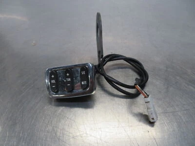 EB1164 2011 11 VICTORY VISION STANDARD RADIO CONTROL SWITCH - Image 1 of 4