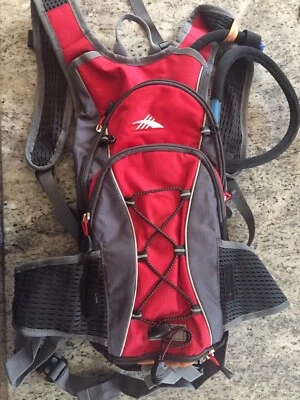 Mochila vejiga extraíble High Sierra HydraHike roja y gris Foto 1 de 4