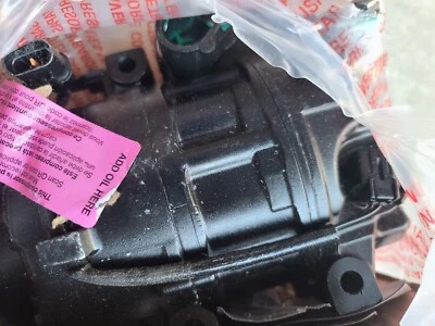 Compresor de aire acondicionado con embrague para Hyundai Genesis 2014-2016 Genesis G90 2017-2019 Foto 1 de 2