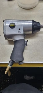 Central Pneumatic 1/2" Air Impact Wrench 61718 (WBP014354) - Picture 1 of 5