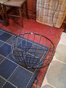 Vintage WROUGHT IRON HORSE FEEDERS / HAY RACKS, planter - Picture 1 of 7