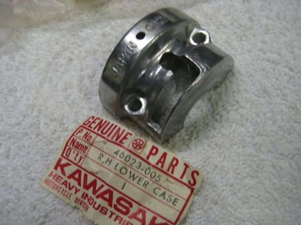KAWASAKI F9/F5/F81M//F8/F7/F6/G4 R.H. НИЖНИЙ ДРОССЕЛЬ ЧЕХОЛ НОВЫЙ ИЗ СТАРЫХ ЗАПАСОВ! - Изображение 1 из 1