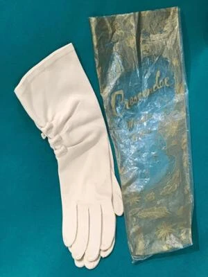 Женские винтажные бежевые перчатки в сумке ~ Crescendoe чудо ткани хлопок ~ крошечные банты - Изображение 1 из 4