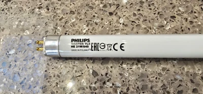 2 X Philips T5 Fluorescent Tubes HO High Effiency 21w 840 - Image 1 of 4