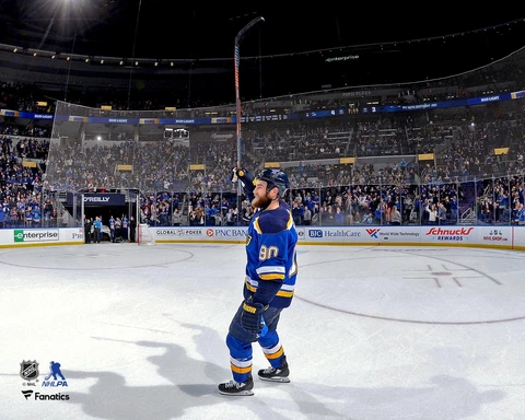 Ryan O'Reilly St. Louis Blues Unsigned Post-Game Celebration Photograph Cover