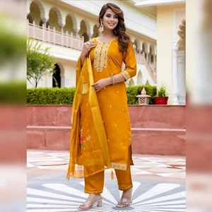 NUEVO CON ETIQUETAS Para Mujer Viscosa Romana Mezcla Seda Bordada Kurta con Pantalón y Dupatta Talla 2XL - Imagen 1 de 7