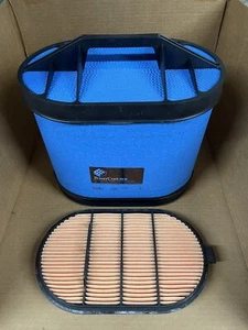 John Deere Air Filters RE564863 / F071151 - Picture 1 of 3