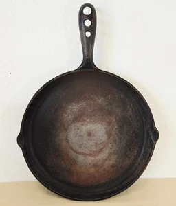 Vintage Wagner Sidney O #8 Cast Iron Skillet 9.5" Rare 3 Holes Handle - Picture 1 of 3