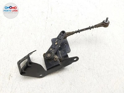 2017 LAND ROVER DISCOVERY 5 ЗАДНИЙ ПРАВЫЙ ПНЕВМОПОДВЕСКА ДАТЧИК УРОВНЯ ВЫСОТЫ - Изображение 1 из 4