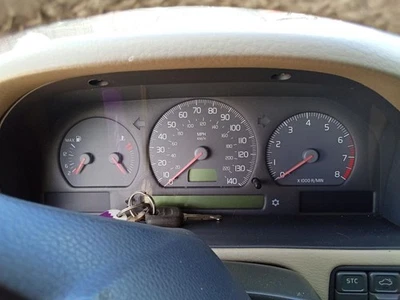Speedometer Convertible Cluster Only MPH Fits 01-04 VOLVO 70 SERIES 816171 - Image 1 of 4