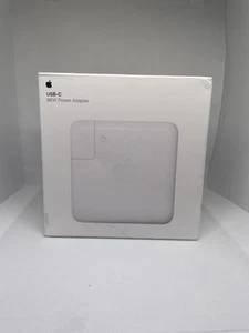Genuine Apple 96W USB-C Macbook Pro & Air Power Adapter Charger A2166 & UK Plug - Photo 1/2