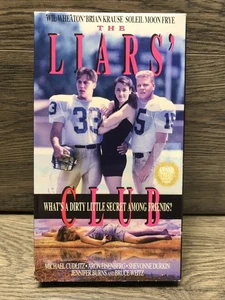 THE LIARS’ CLUB (VHS, 1993) Wil Wheaton, Brian Krause, Soleil Moon Frye - Picture 1 of 4