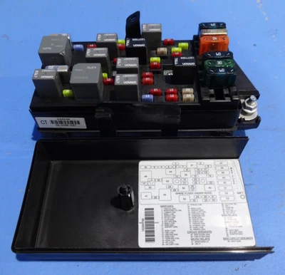 2003 C5 CORVETTE INTERIOR FUSE BLOCK 10443148 - Image 1 of 4