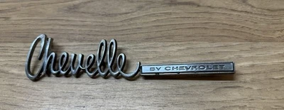 De colección 1971 1972 Chevelle por Chevrolet emblema tapa maletero OEM 9834999 bonito cromo Foto 1 de 4