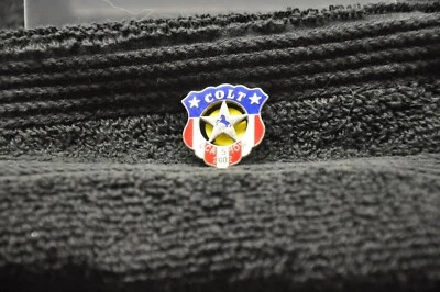 COLT Firearms Pin 2002 Colt Show Commemorative Pin - Image 1 of 4