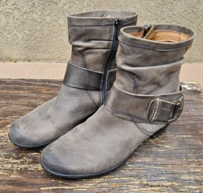 Pikolinos Women's Two Tone Gray Leather Buckle Zip Ankle Boots Size 8.5-9/ EU 39 - Image 1 of 4