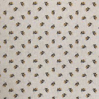 ALL THE BUZZ bees /& beehives range in black /& white 100/% cotton patchwork fabric