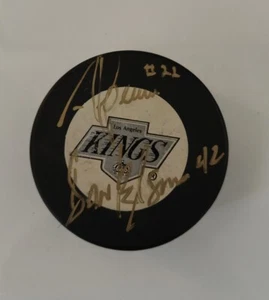 SIGNED Dan Bylsma/Anson Carter VINTAGE NHL PUCK NO COA LA KINGS - Picture 1 of 2