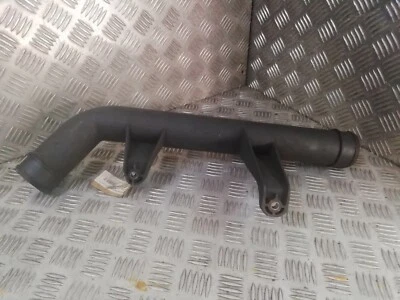 VolksWagen Crafter MK1 2006-2017 Intercooler Pipe 2E0145762 - Image 1 of 4