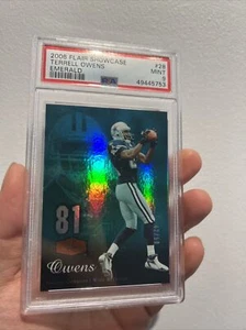 2006 Fleer Flair #28 ... Terrell Owens Emerald #42/50 Psa 9 Pop 1 None Higher - Picture 1 of 2