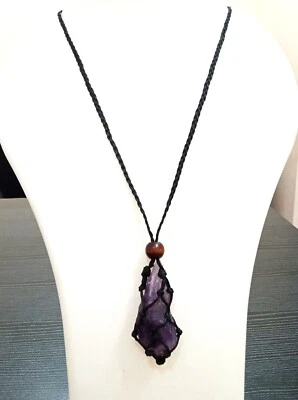 Raw Amethyst Point Macrame编织修复项链 — 第 1/4 张图片