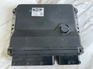 2011 TOYOTA SIENNA ENGINE COMPUTER MODULE ECU 89661-08300 V6 WITH 111K MILES OEM - Picture 1 of 24