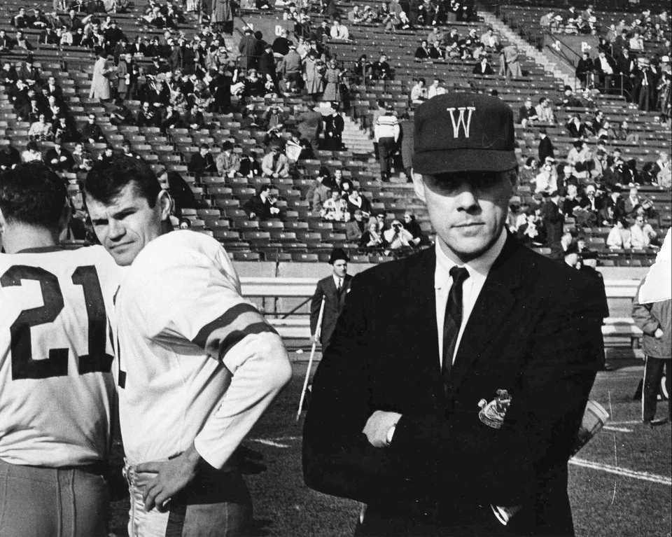 Bud Grant - Winnipeg Blue Bombers, foto 8x10 en blanco y negro Foto 1 de 1