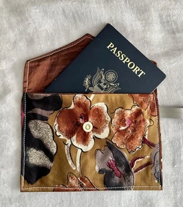 Silk Passport Holder/Cover *HANDMADE* Excellent gift item ! Travel, Recycled - Picture 1 of 5