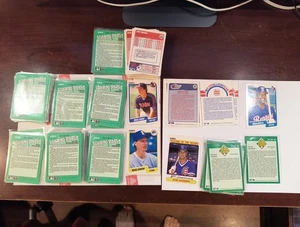 1990 FLEER Baseball Card (and Soaring Stars) LOT EX Ryne Sandberg Randy Johnson - Picture 1 of 9
