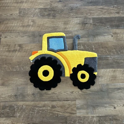 Alfombra acolchada personalizada amarilla hecha a mano para tractor Foto 1 de 3