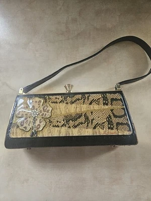 Debbie Brooks 黑色花卉蛇皮设计师手提包手拿包 S — 第 1/4 张图片