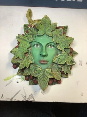 Placa colgante de pared Green Man Top Collection renacentista faire  Foto 1 de 4