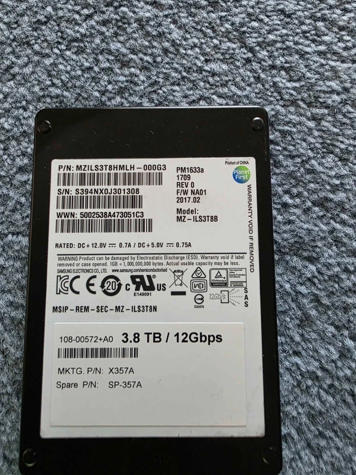 NetApp 3.8TB PM1633a SSD X357A/SP-357A SAS 12Gb/s SFF (2.5-Inch) - Image 1 of 2