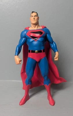 Boneco de ação Superman 7" DC Direct Kingdom Come Alex Ross série 1 - Imagem 1 de 2